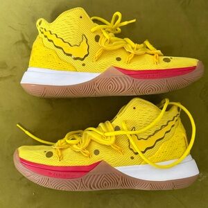 Nike Kyrie 5 x SpongeBob sneakers